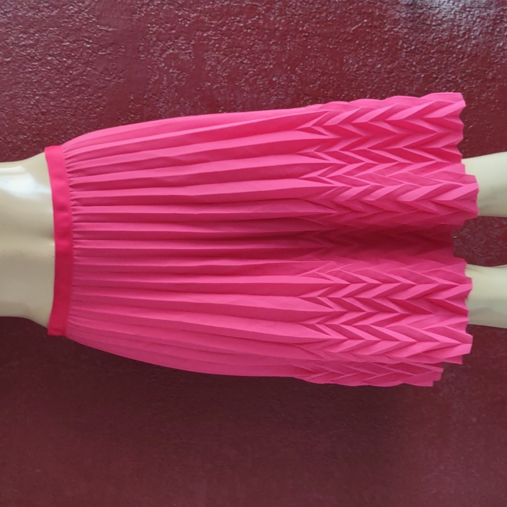 Pink Pleated Skirts M